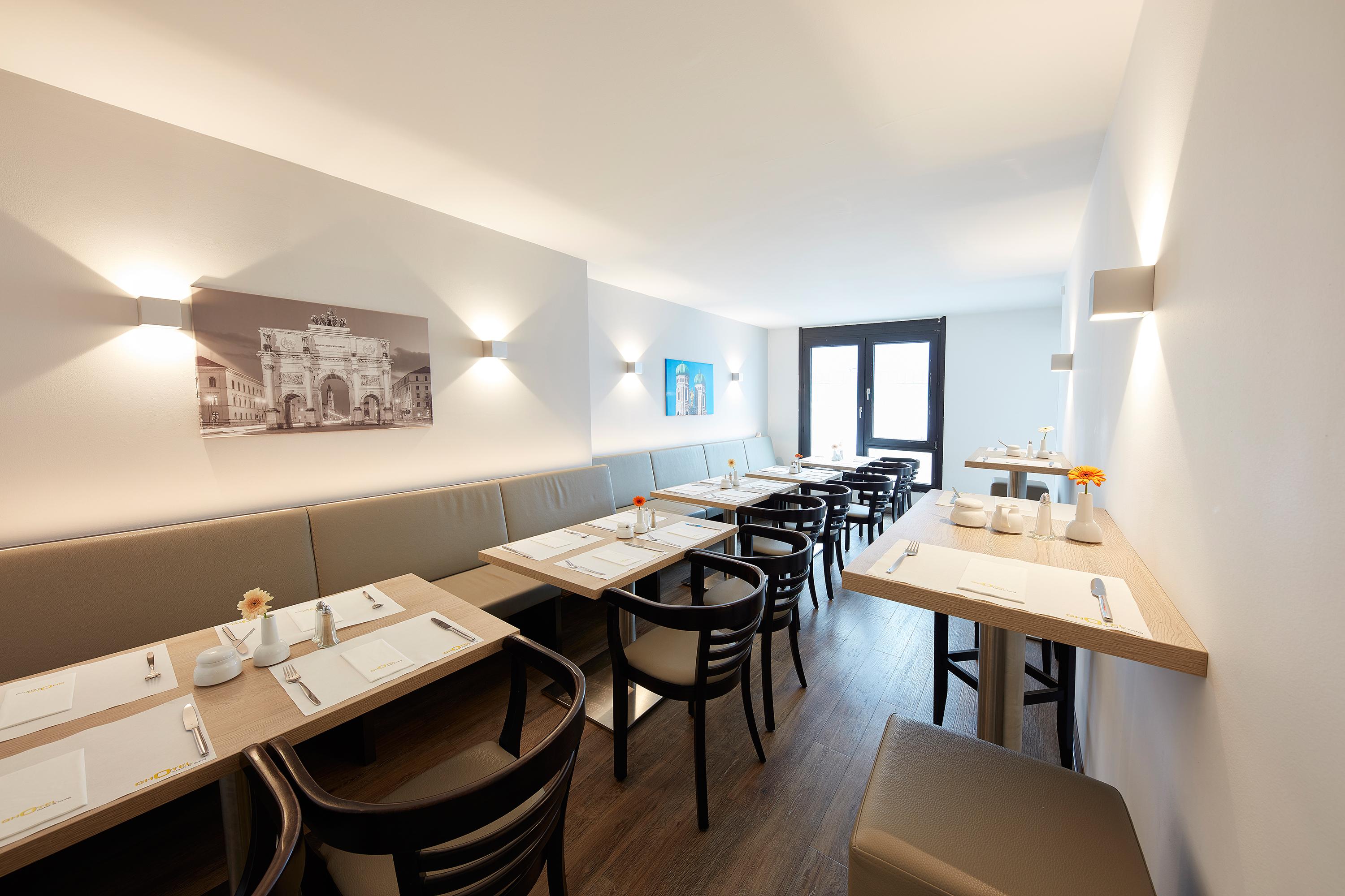 Ghotel Hotel&living München-city 3*