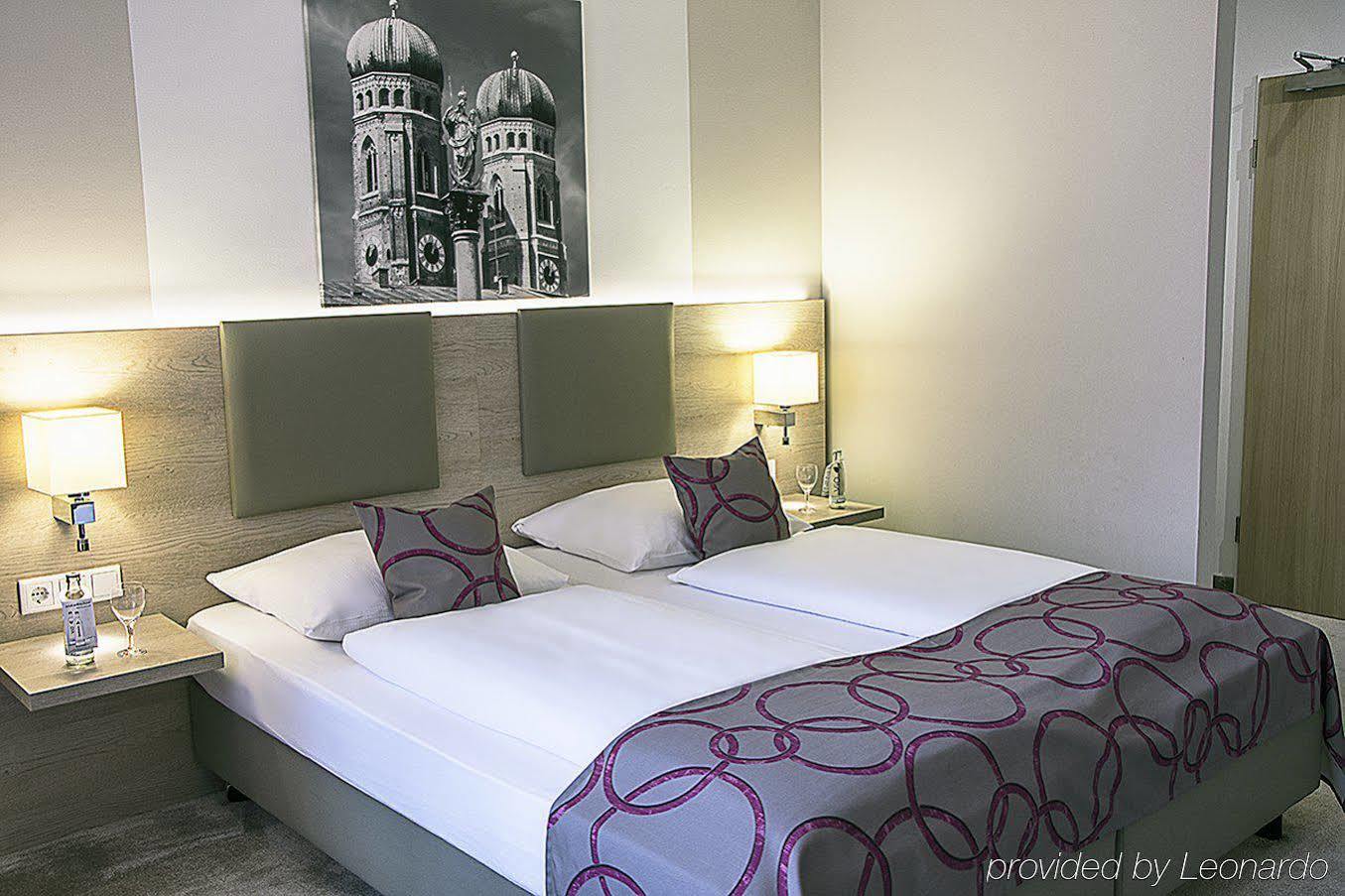 Hotel Ghotel & Living Muenchen-city 3*